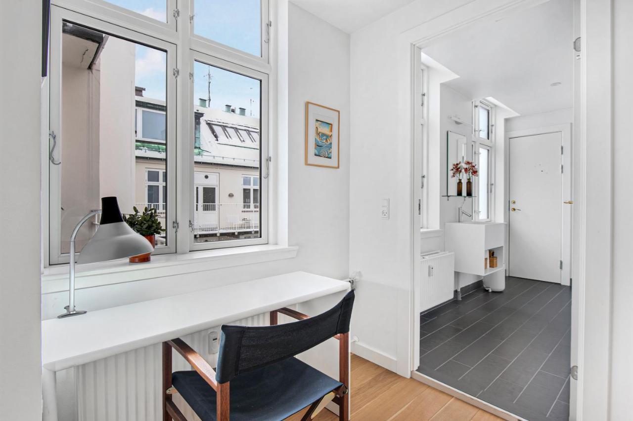 Sanders Monarch - Charming One-Bedroom Apartment With Two Balconies Kopenhagen Buitenkant foto